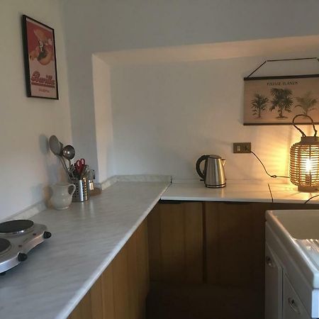 Dongo Holiday Home Екстериор снимка